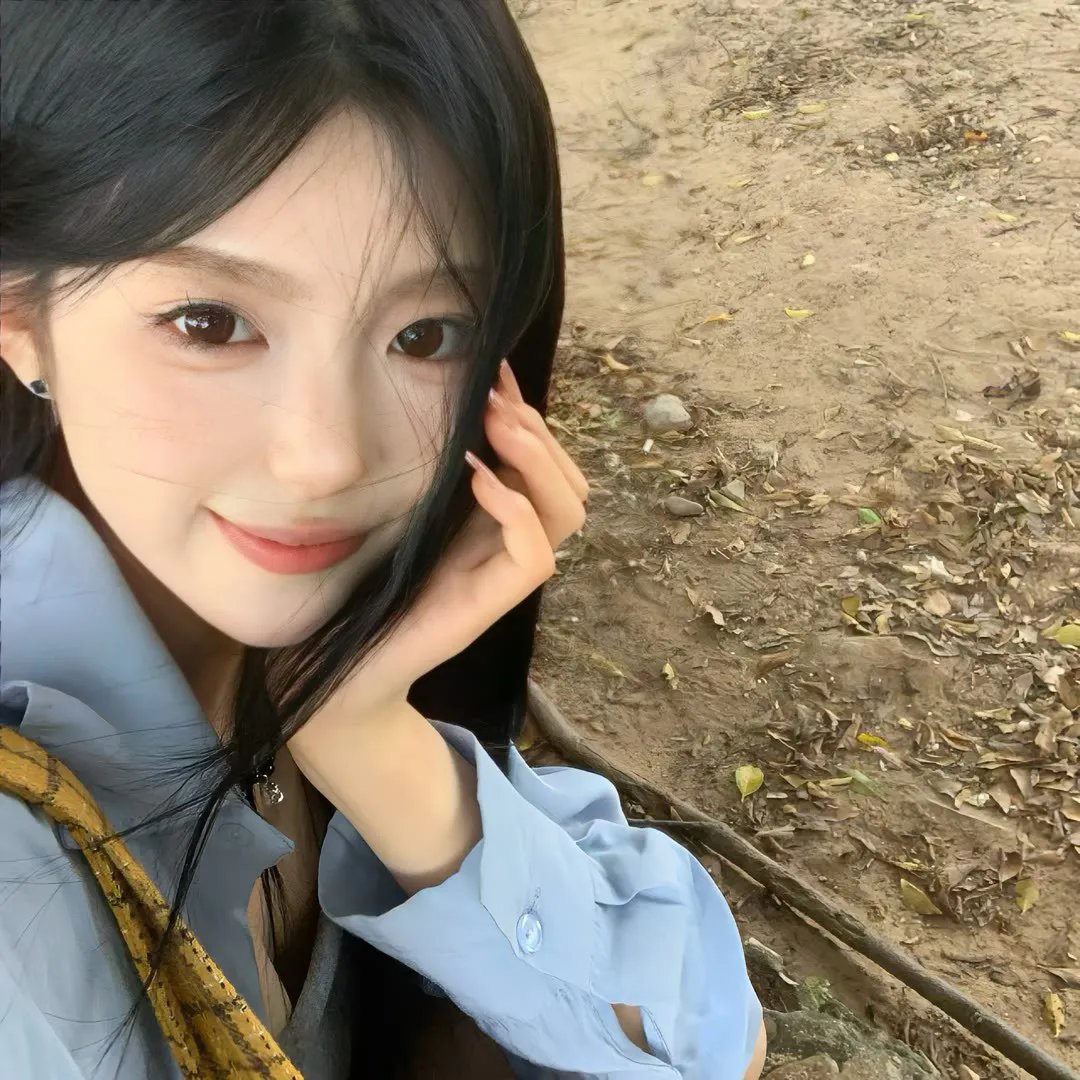 一见倾心爱上她